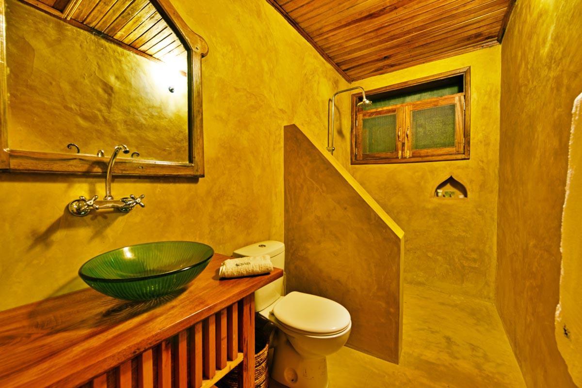 Primate Lodge Kibale Kampala Exterior foto